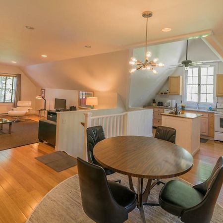 شقة The Carriage House Loft كينغستون المظهر الخارجي الصورة