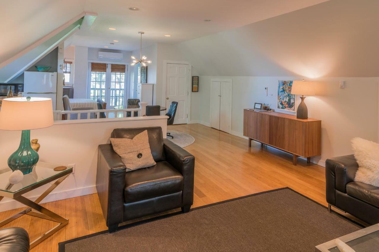 شقة The Carriage House Loft كينغستون المظهر الخارجي الصورة