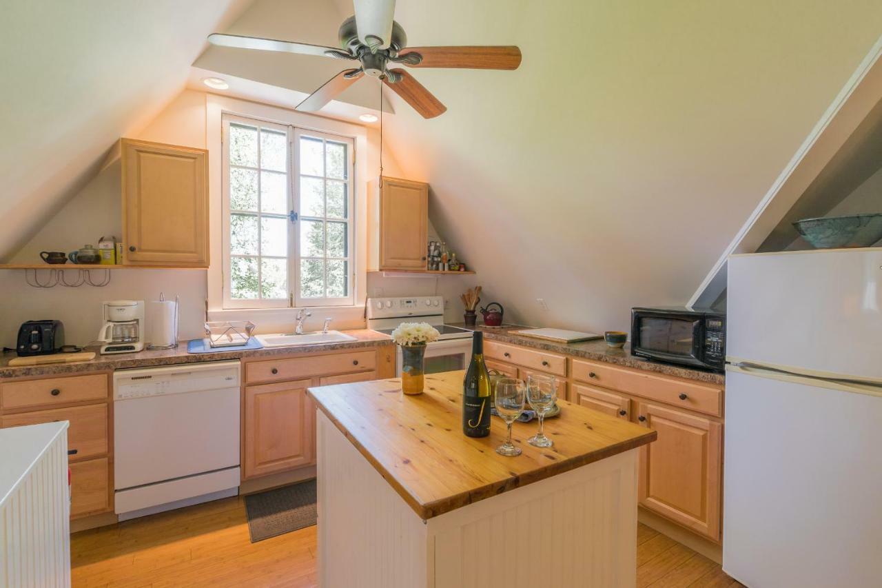 شقة The Carriage House Loft كينغستون المظهر الخارجي الصورة
