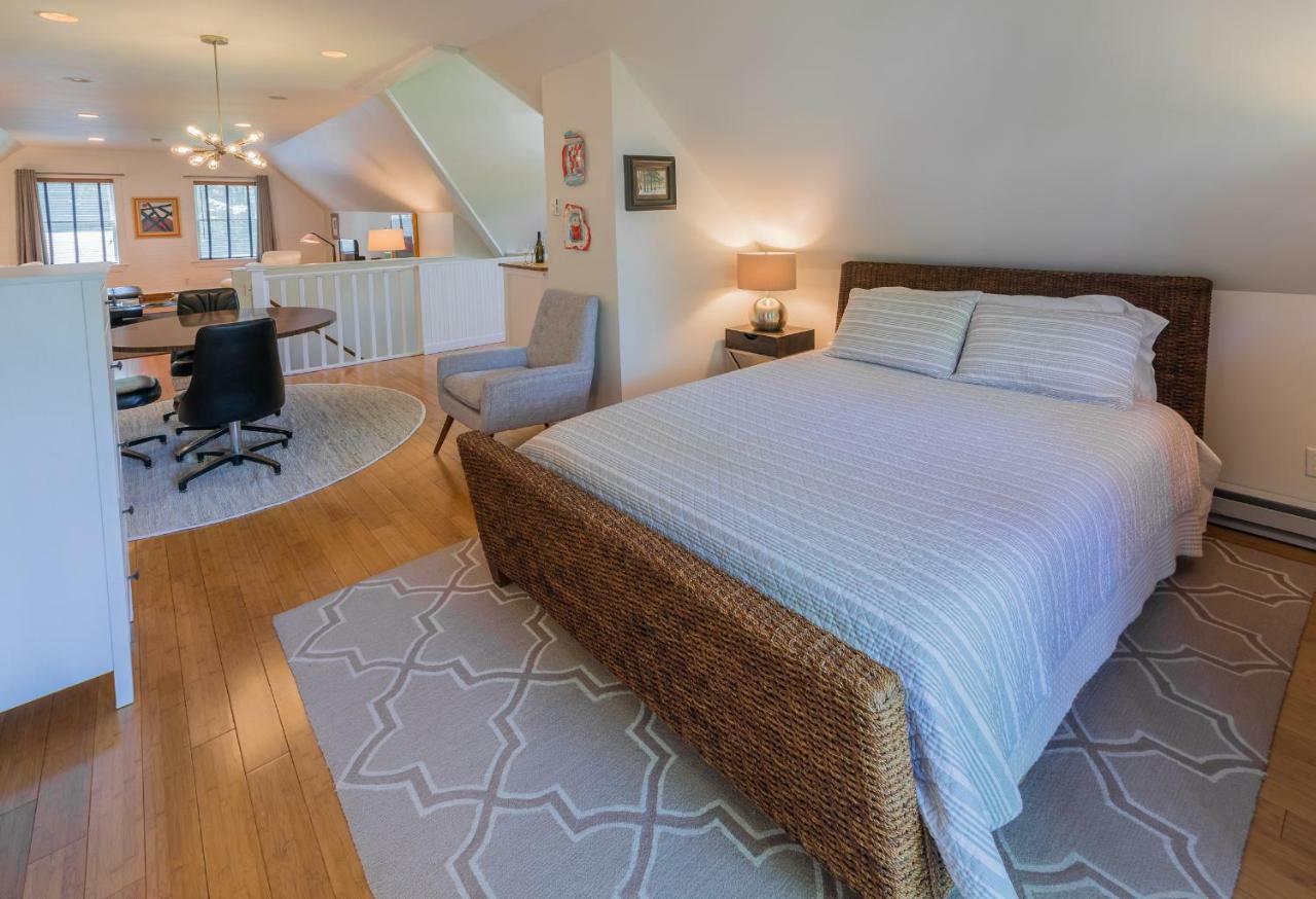 شقة The Carriage House Loft كينغستون المظهر الخارجي الصورة